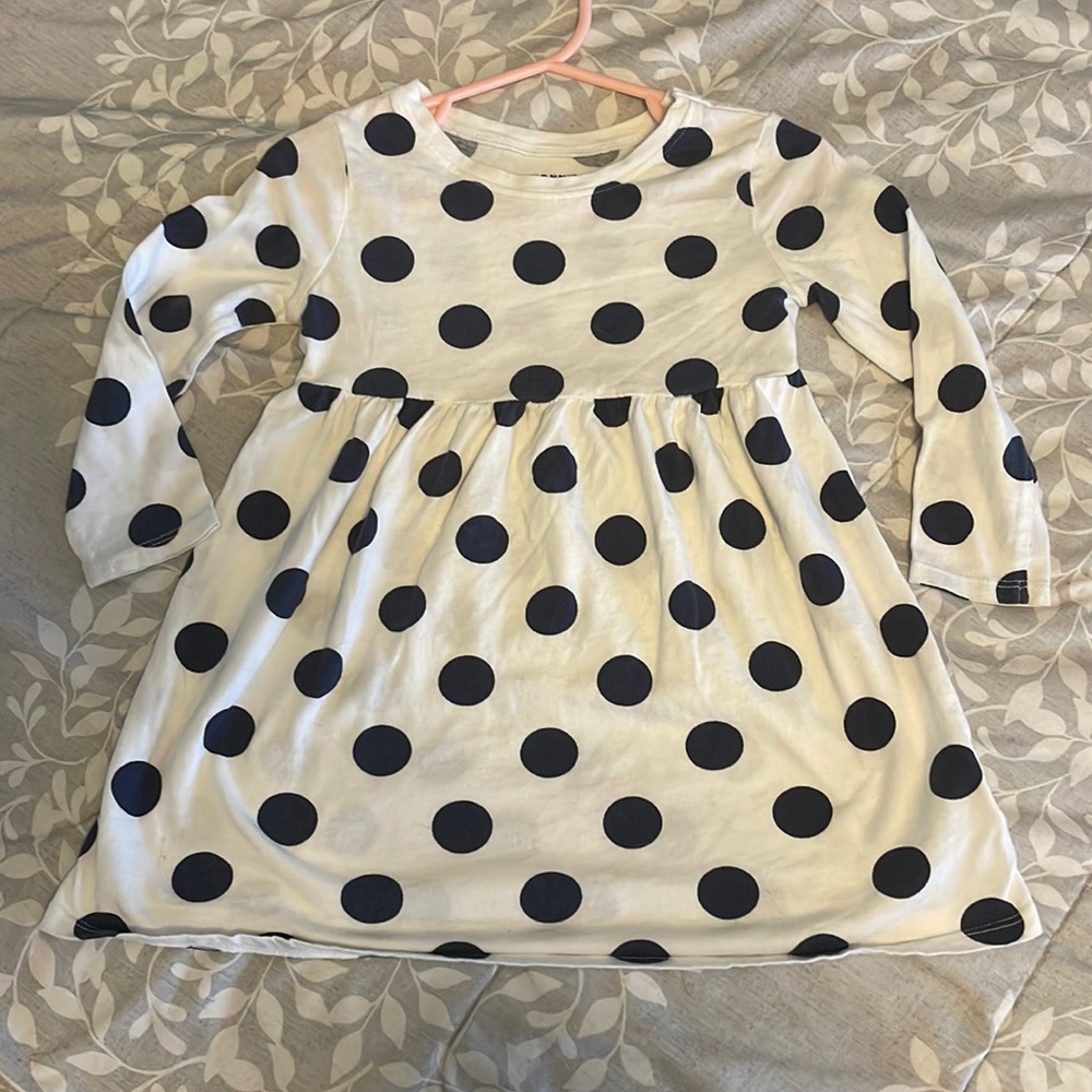 2T Polk-a-dot dress